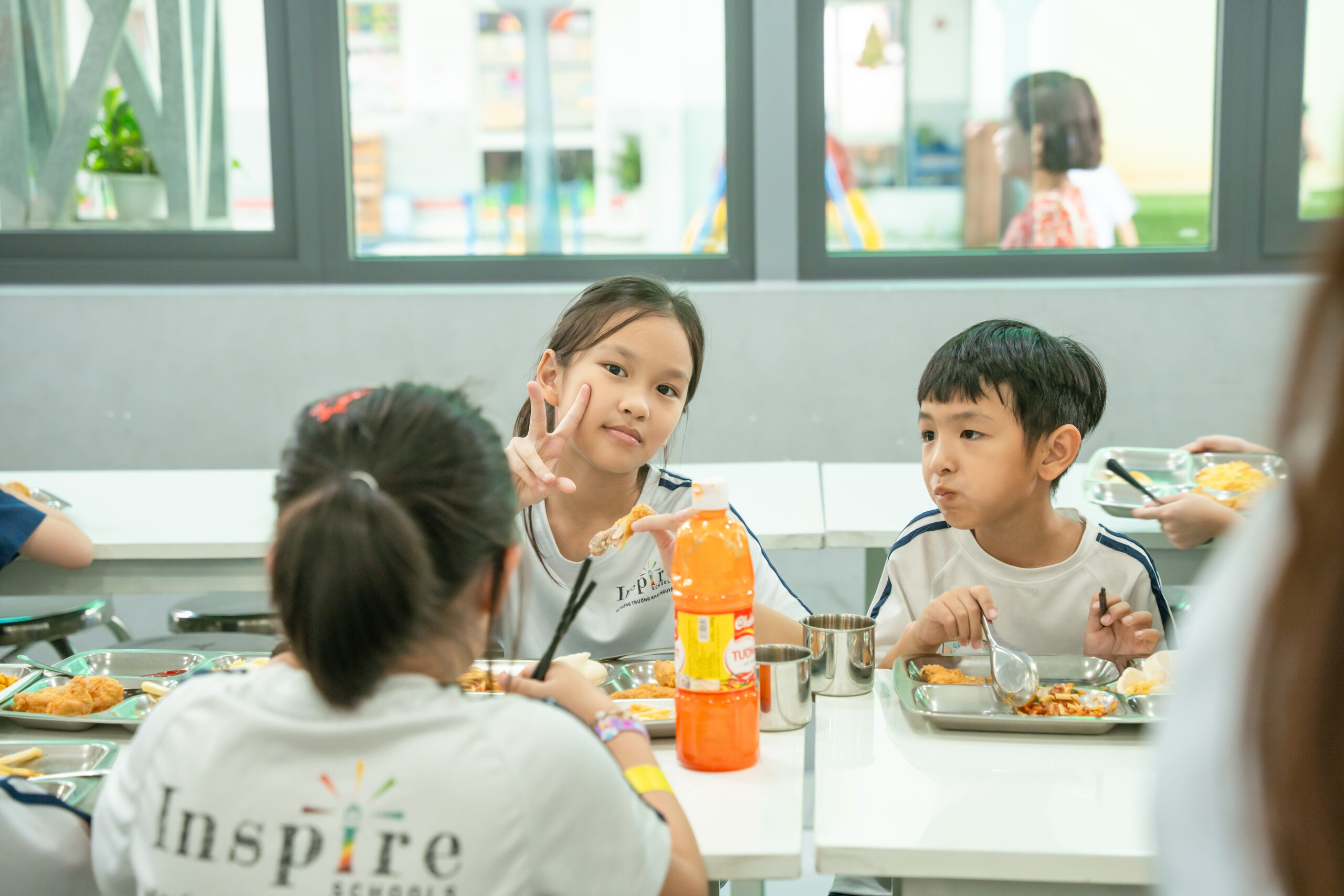 Tối ưu chi phí trong suất ăn công nghiệp bằng công nghệ và định lượng